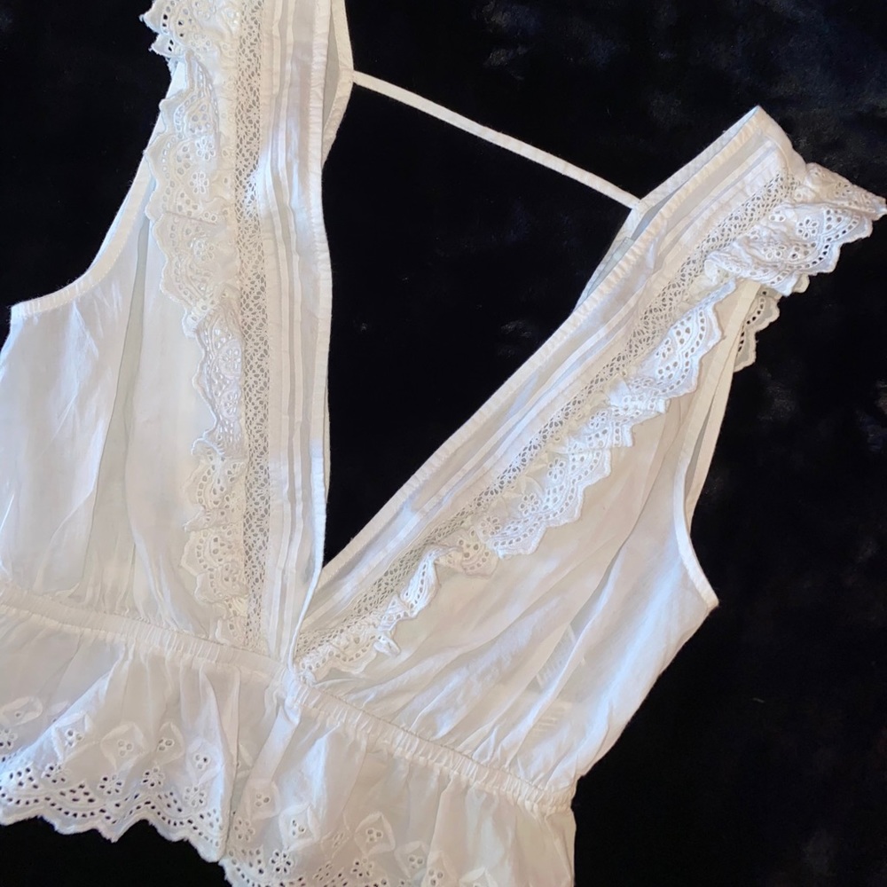 Dainty crop top